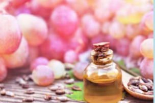 Natural Herbal Metallic Infused Aromatic Base Serum   Material Features: 100 % Pure Organic